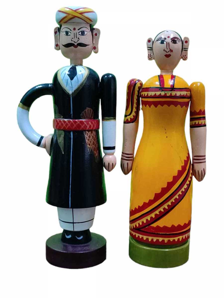Handcrafted Wooden  Traditional Indian Couple Doll - Channapatna Dolls - Geographical Indexed
